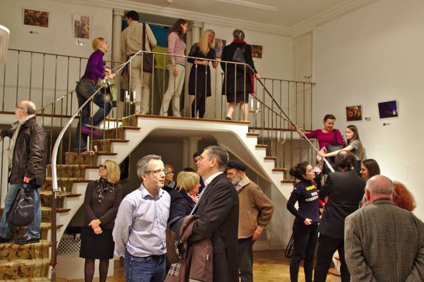 Novembre 2014, vernissage en présence de l'ambassadeur d'Ukraine de l'exposition photos de Bernard Grua sur la révolution du Maidan