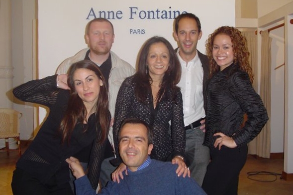 Avec l'équipe d'un client dans une de ses boutiques de Soho, New York. Etats Unis.