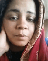 Curieusement et ironiquement, Ramla Akhtar, alias Rmla Aalam, rapporte une rumeur affirmant quelle est une terroriste. C'est l'une des différentes théories du complot dont elle est familière. Voir l'article : "Qui ose dire que Rmala Aalam, alias Ramla Akhtar, est une terroriste ?" (en anglais). Son approche est originale, non seulement parce qu’elle est une femme, mais aussi parce qu’elle instrumentalise le féminisme moderne, la lutte contre le patriarcat en Asie centrale, les préoccupations pour l’environnement, les considérations relatives au développement, la prédication « religieuse », la condition de la mère célibataire et la lutte contre la non-discrimination.