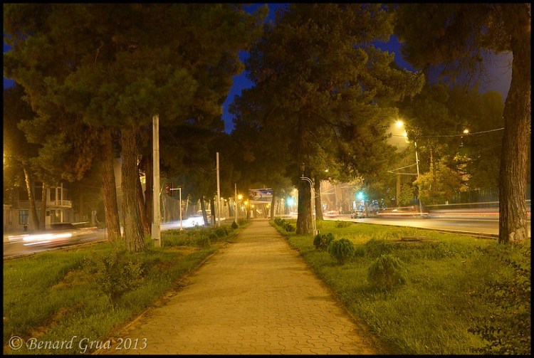 Bernard Grua, heure bleue, blue hour, Tadkistan, Douchanbé