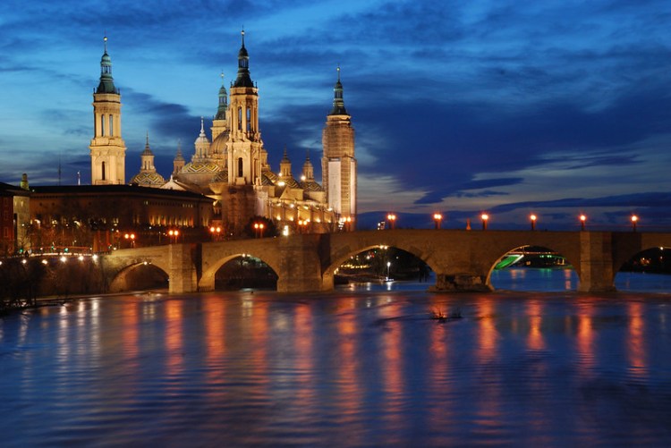 Bernard Grua, heure bleue, blue hour, Espagne, Saragosse