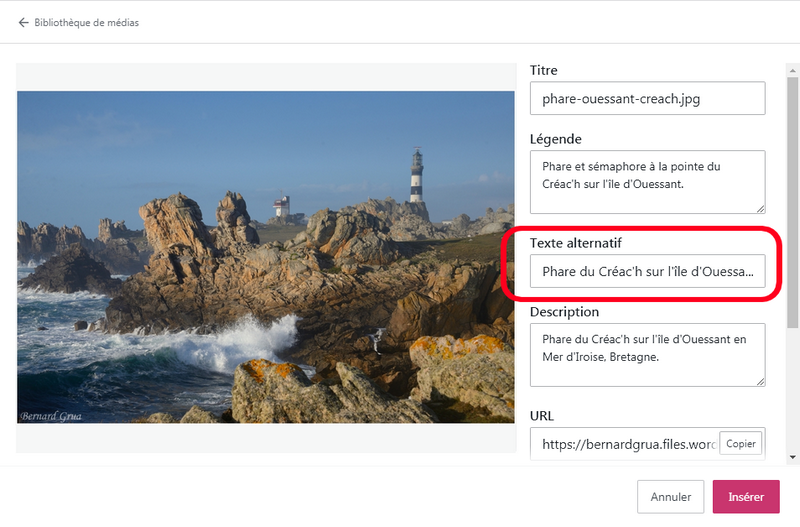 Phare du Créac'h sur l'île d'Ouessant en Mer d'Iroise, Bretagne. Exemple de texte alternatif.