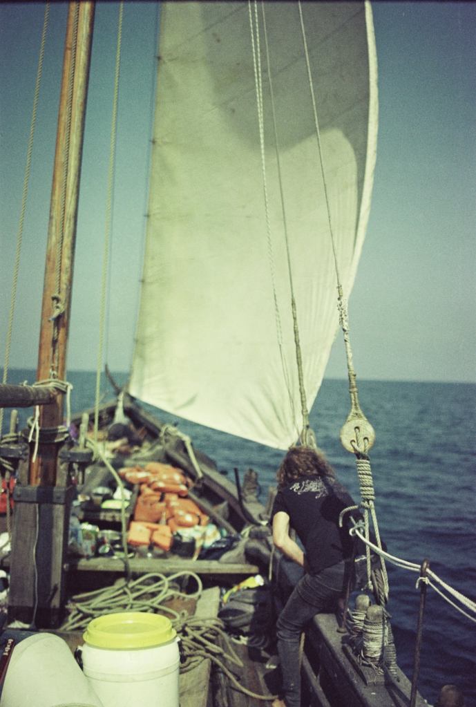 Море Іруаз, Козацька чайка «Пресвята Покрова», Світлини Юліана Куклевського