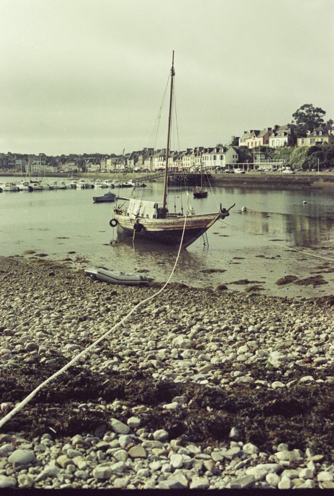 Латання отвору під час відпливу, Козацька чайка «Пресвята Покрова», Світлини Юліана Куклевського