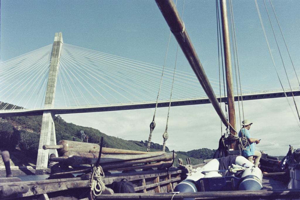 Міст Теренез на р.Ольн, світовий рекорд довжини однієї секції мосту, 515 метрів завдовжки., Козацька чайка «Пресвята Покрова», Світлини Юліана Куклевського