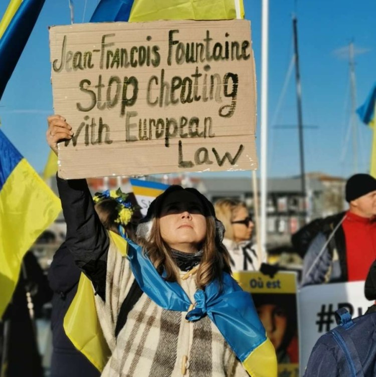Rassemblement de La Rochelle, contre le Shtandart et la fable du capitaine Vladimir Martus Martus, Quai d'honneur, photo quatre