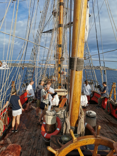 Shtandart en mer, Grèce