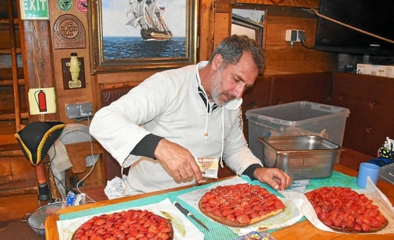 Ludovic Pacciarella, cuistot, avitailleur, homme de main et "officier de liaison" (sic) du Shtandart
Photo publique Facebook de Ludovic Pacciarella