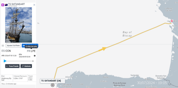 Peu de temps après le départ de Cee, l'AIS du Shtandart a remplacé Belfast par La Rochelle