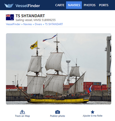 Shtandart, Vessel Finder, 25/07/2025: pavillon impérial russe, flamme de guerre russe, pavillon national russe